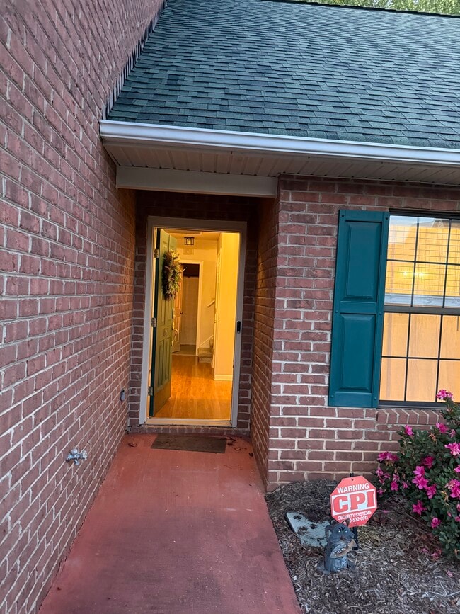Photo - 1637 20th Avenue Ct NE