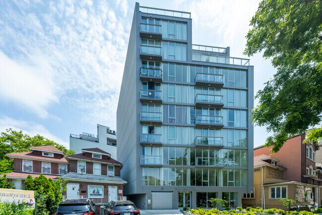 733 Ocean Pky - 733 Ocean Pky