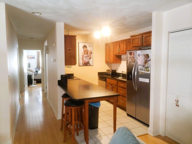 Photo - 115 Highland Ave Unit 10