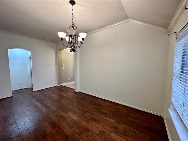 2013 St Anne Dr