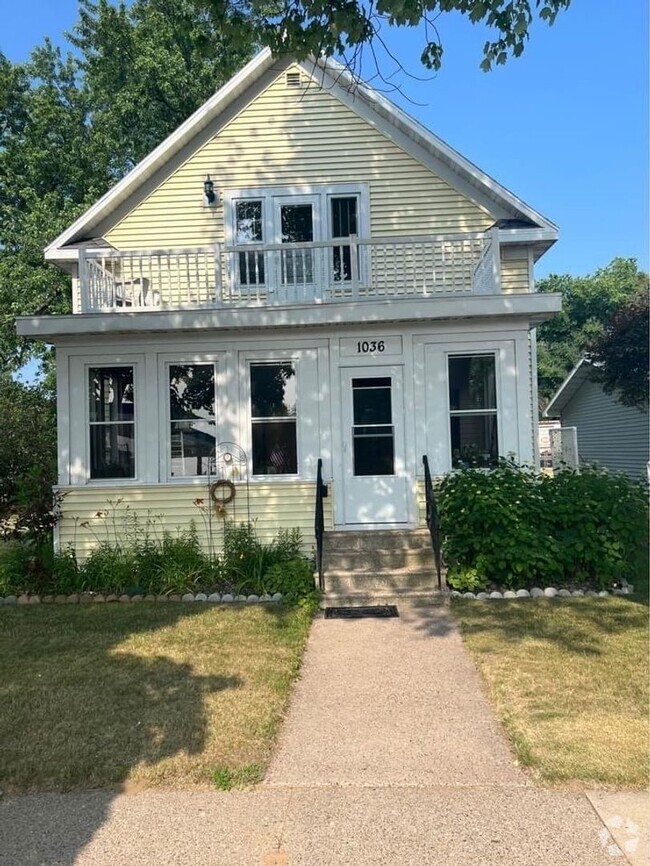 Building Photo - 1036 S 4th Ave Unit Upper Rental