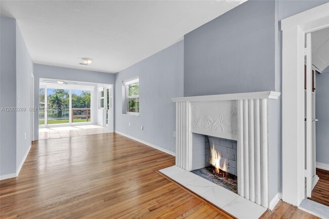 Photo - 392 Payne Dr