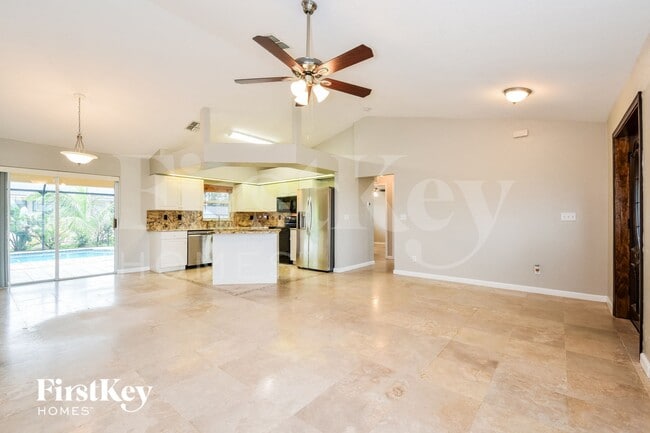 Photo - 3810 SW 1st St