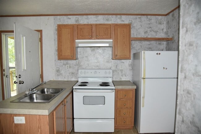 Photo - 518 Big Richard Rd