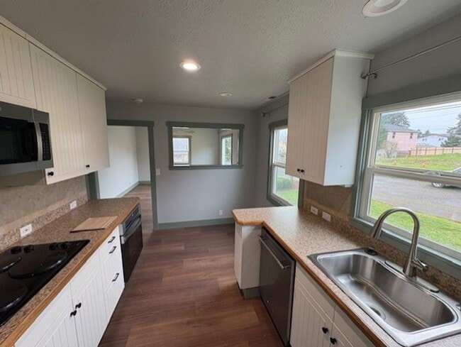 Photo - 2-bedroom/2-bath single family home