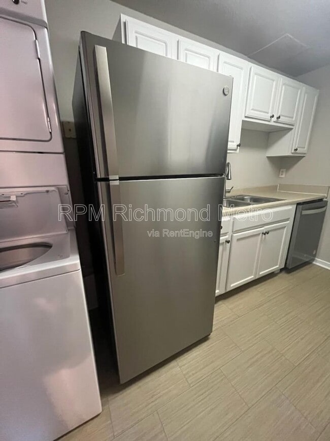 Photo - 3530 E Richmond Rd