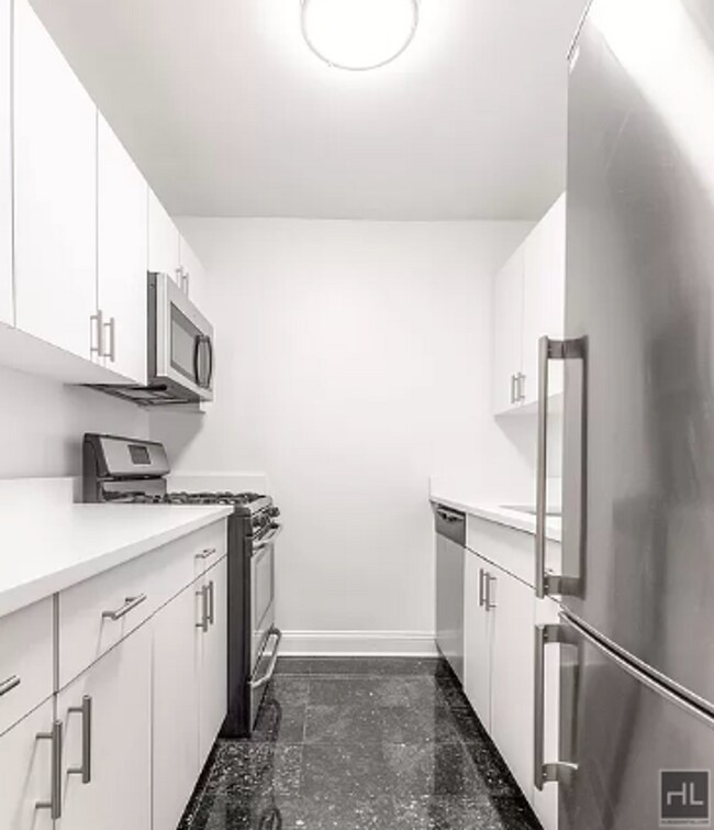 Photo - E 16 ST Unidad 10N