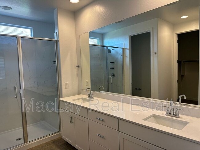 Photo - 20922 S 231st St