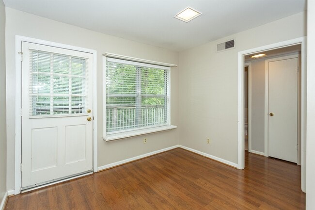 Photo - 2014 Montreat Pkwy