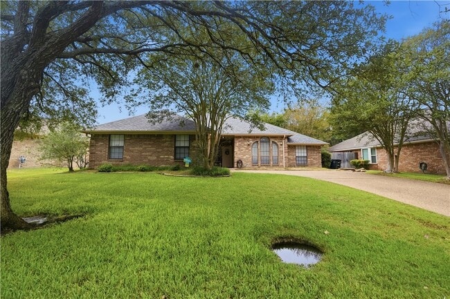 Building Photo - 2908 Durango Ct