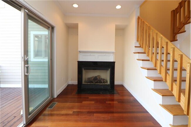 Photo - 143 Grovers Ave