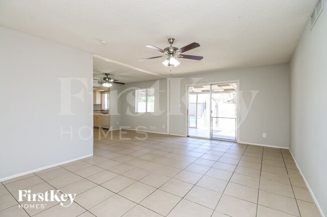 Photo - 1918 E Watson Dr