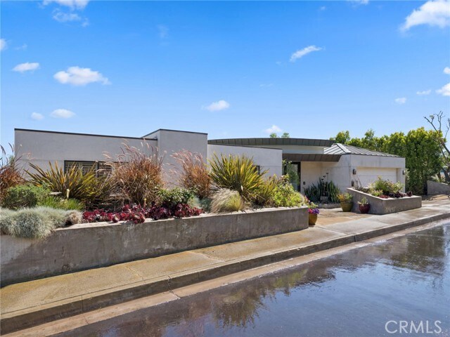 Photo - 1445 Bounty Way