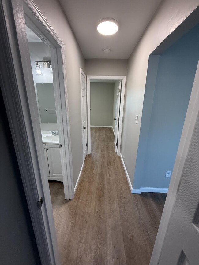 Photo - 214 Church St