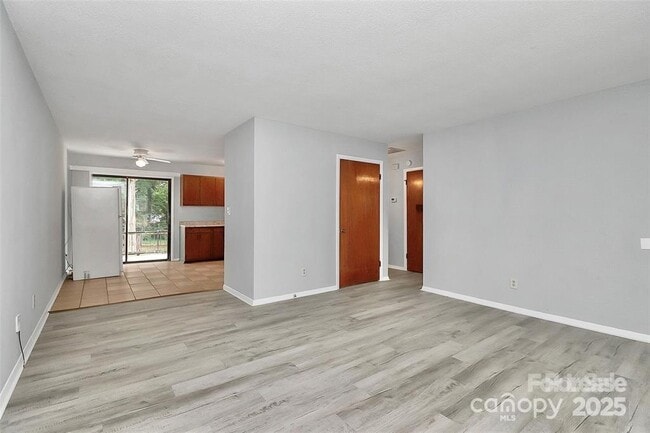 Photo - 4709 Americana Ave