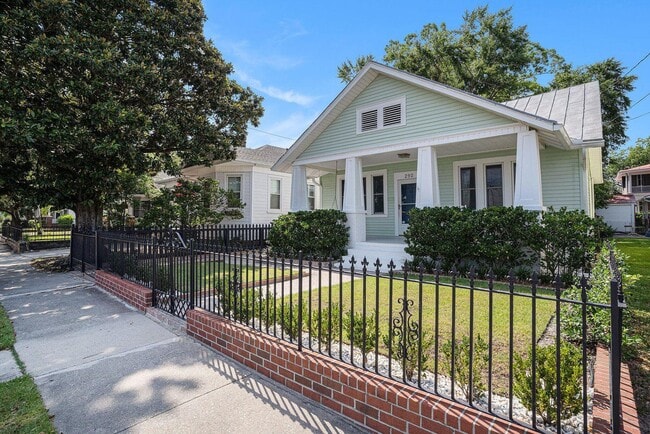 Photo - 292 Congress St