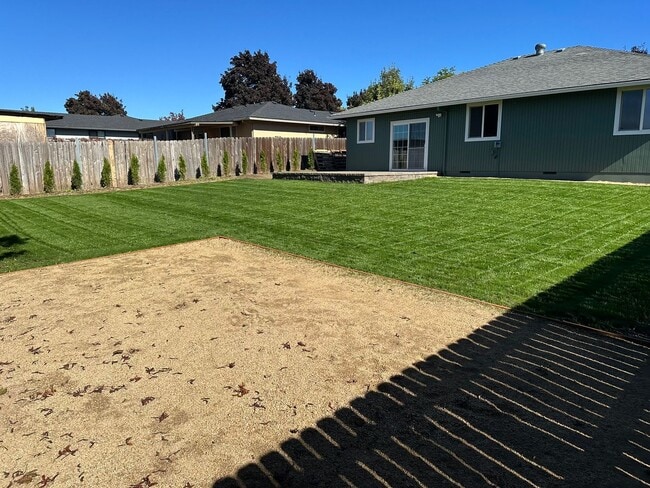 Photo - Beautiful & Spacious Home for Rent