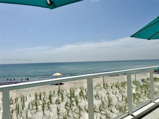 Photo - 3140 S Ocean Dr Unidad 310