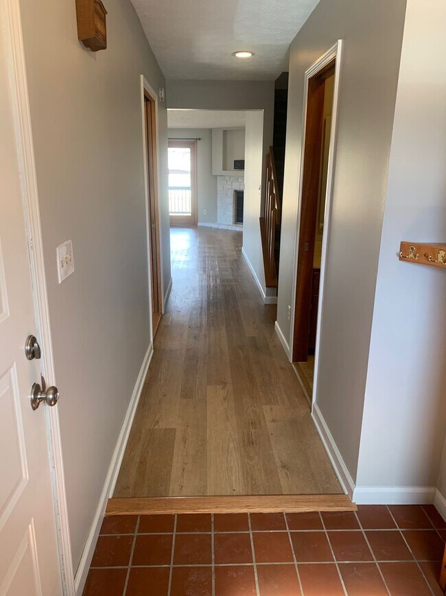 Photo - 3 bedroom Townhouse on Bloomington's South...