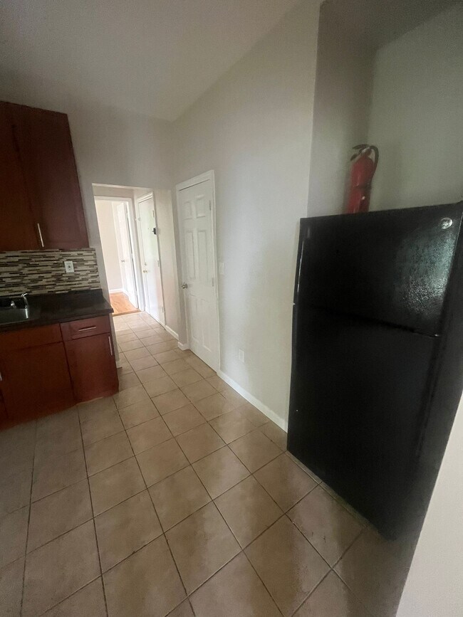 Photo - 238 Columbia Ave Unit 2R