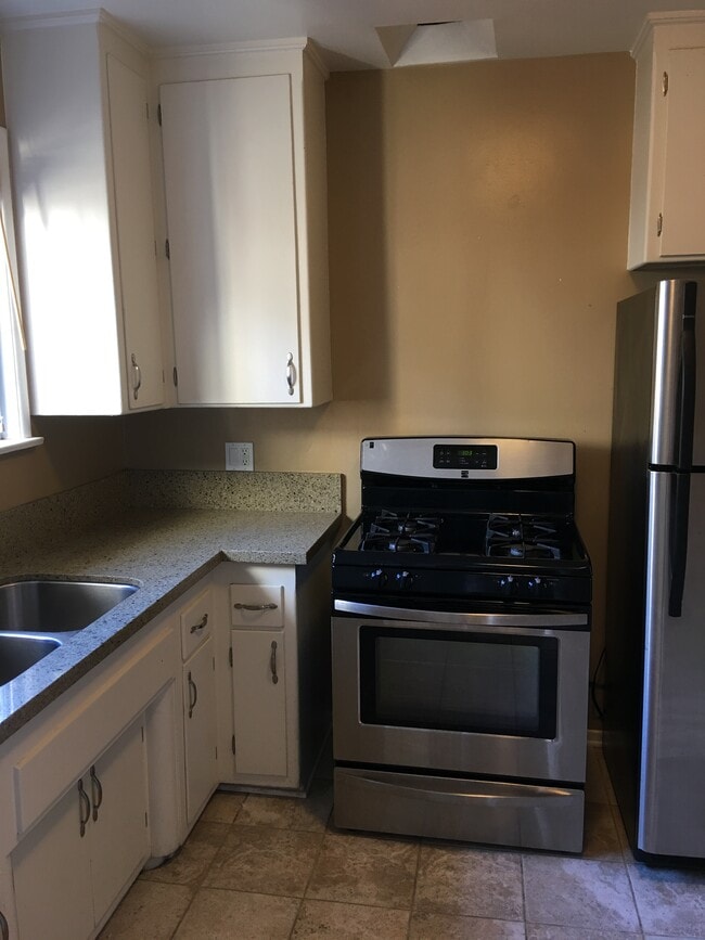 Building Photo - 3719 Sawtelle Blvd Unit atinaproperties@gmail.com Rental