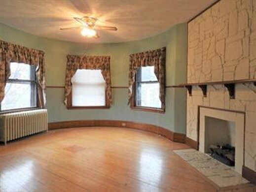 Photo - 18 Grand View Ave Unit 1