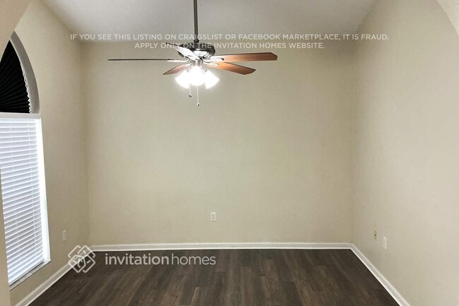 4008 78th Pl E