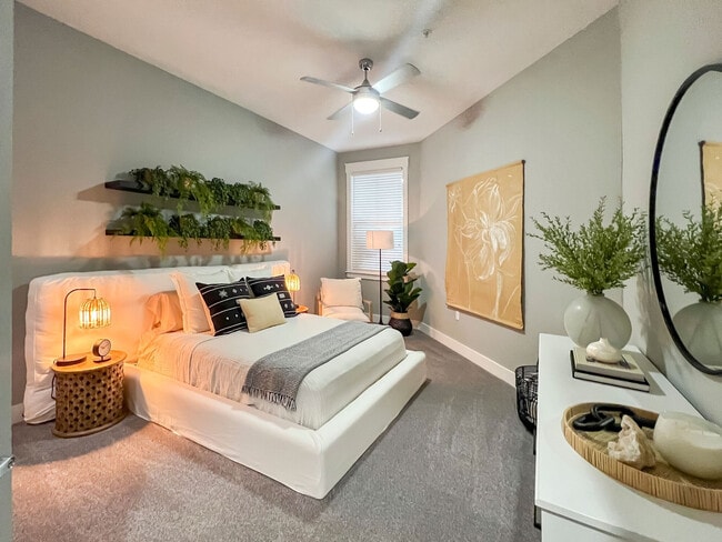 Photo - Novus Westshore