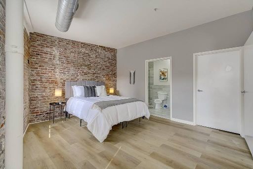 Carriage Wheel Lofts