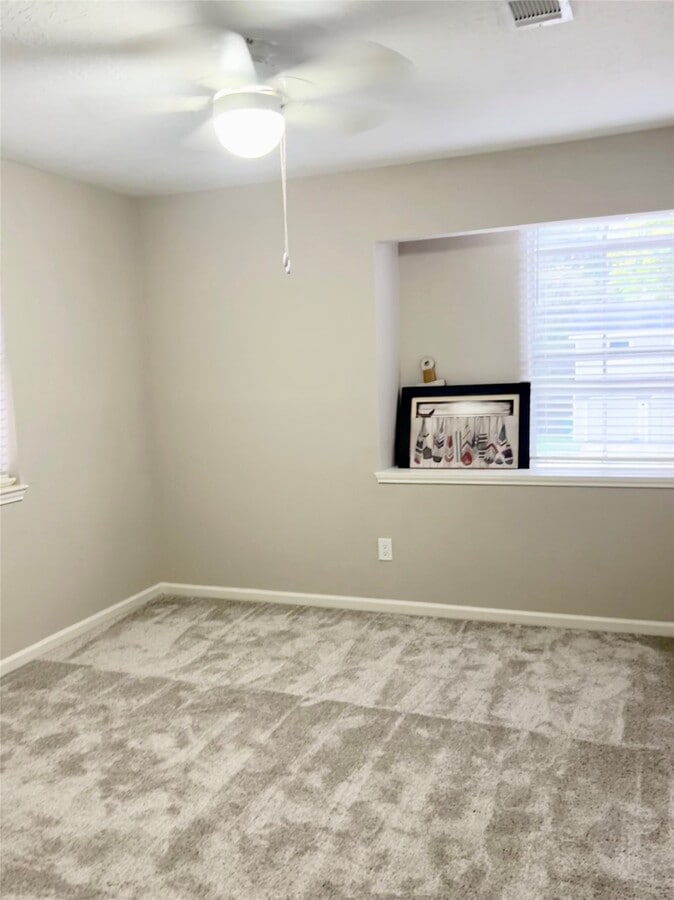 Photo - 5 Spurwood Ct