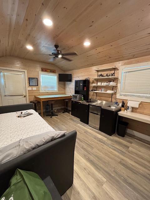 Photo - 425 S Houston St