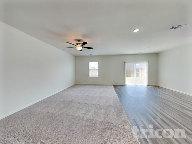 Photo - 2532 Sanders Crk Rd