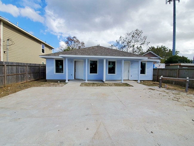 Building Photo - 0 Northdale St Rental