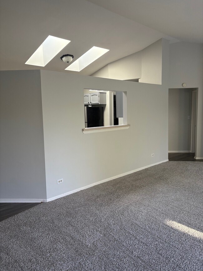 Photo - 1521 Commodore Ct Unidad 2 Rental