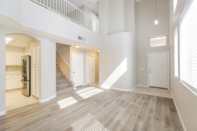 Photo - 763 E Whitten St