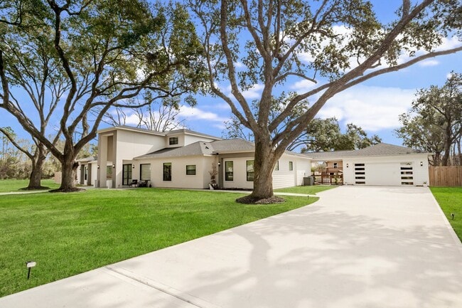 Photo - 26511 Meadow Ln