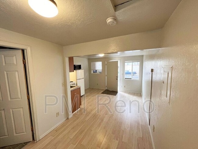 Photo - 1247 W 1st St Unit Apt C