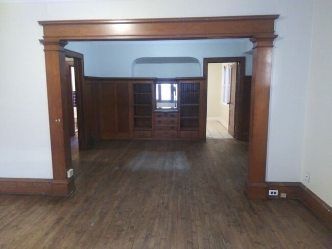 Photo - 2126-2128 N. 46th St. Unidad Lower