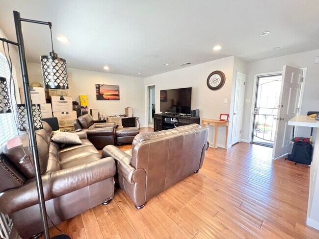 Photo - Quiet Long Beach 3BD/2BA Home w/ Pool, Laundry Hookups, & Garage