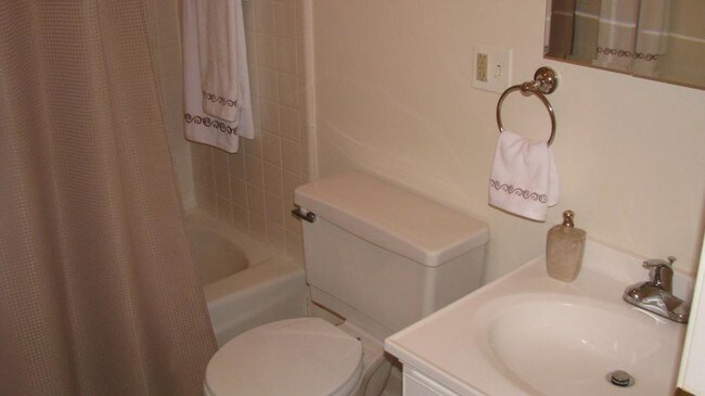 Photo - Eastgate Village