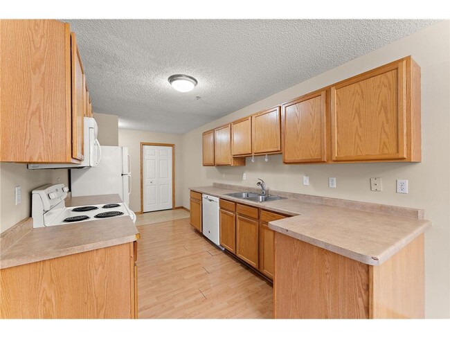 Photo - 14975 Pinto Ln