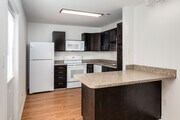 3BR, 2BA - 1,471SF
