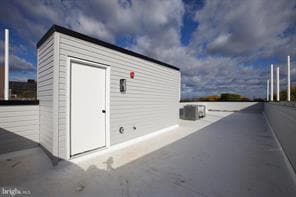 Photo - 1224 W Silver St Unit 3