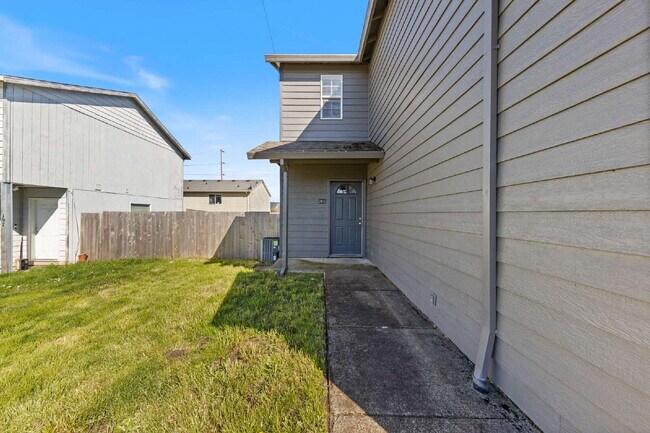 Photo - Newly Remodeled 3 bedroom Home