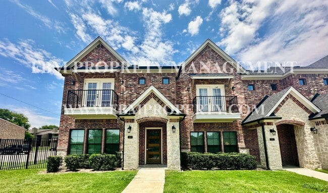 Photo - 300 Brothers Blvd