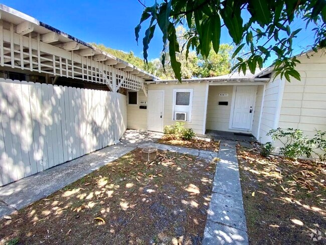 Building Photo - 436 48th St Unit B Rental
