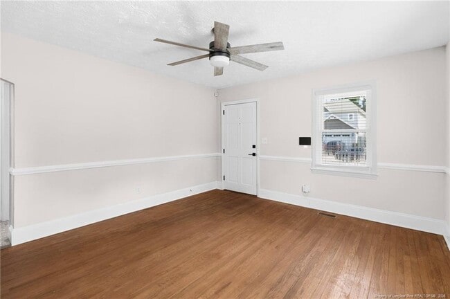 Photo - 2219 Westdale Dr