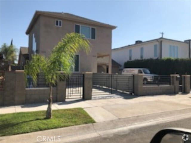 Building Photo - 12658 Welby Way Rental