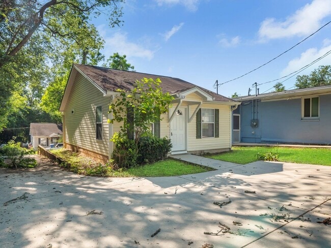 Photo - 2222 St Marks St