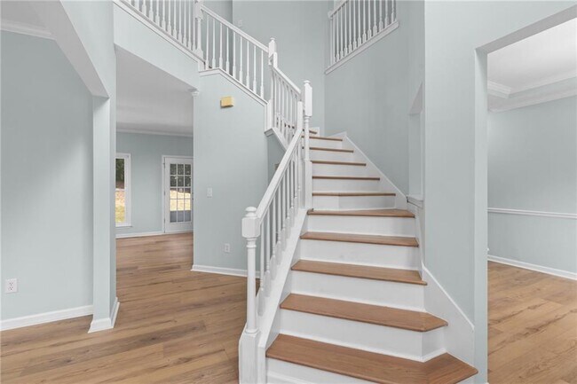 Photo - 380 Belmont Chase Ct